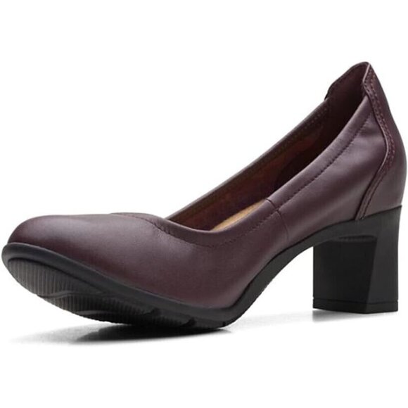 Clarks Women's Neiley Pearl Burgundy Heels Leather NEW 7 W - Picture 1 of 8